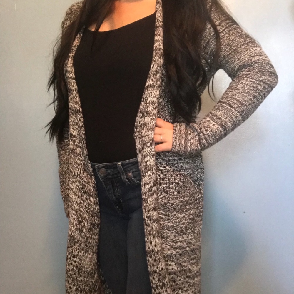 Grey open front long cardigan with pockets